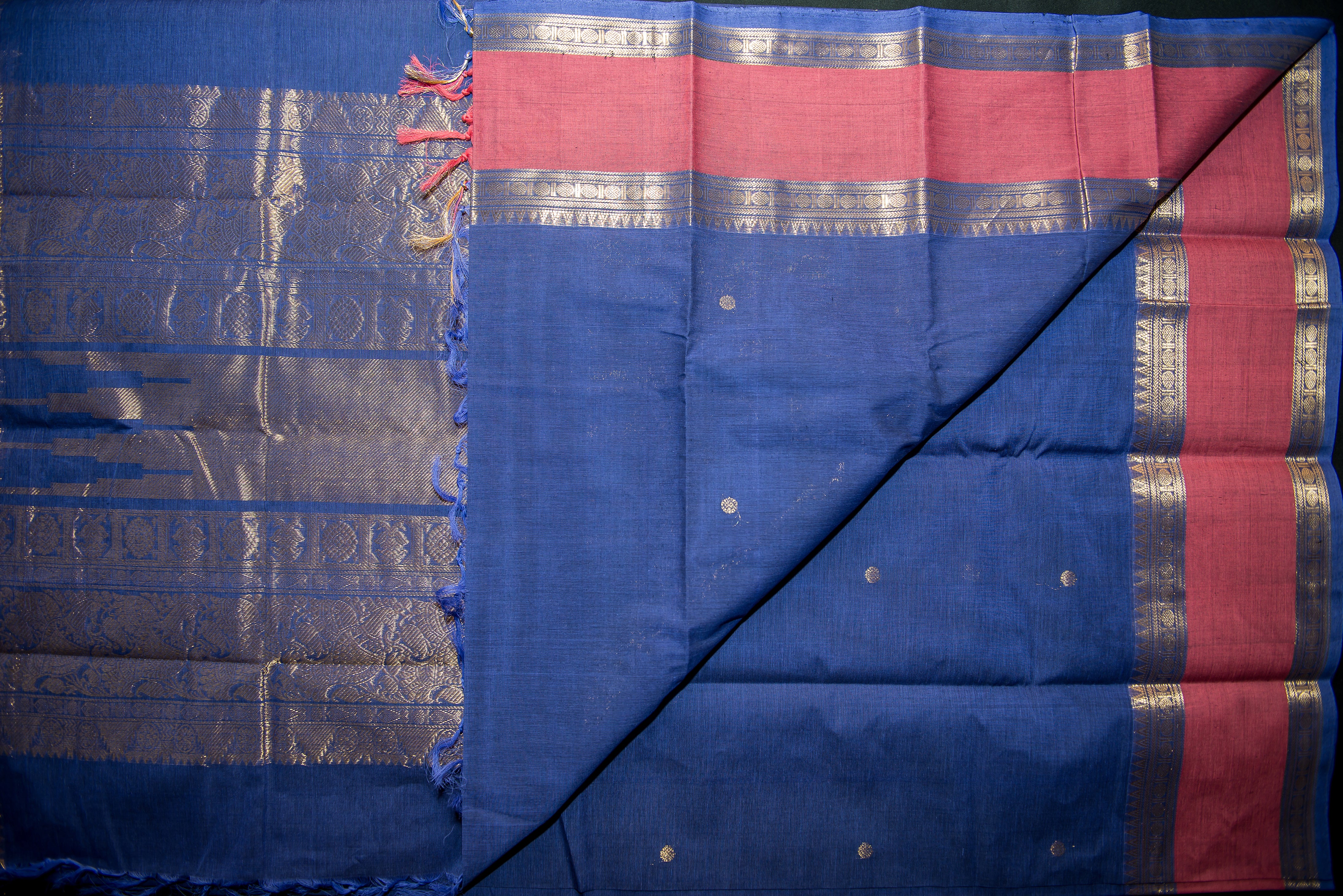 Blue Handwoven Kanchi Cotton Saree With Gold Pallu