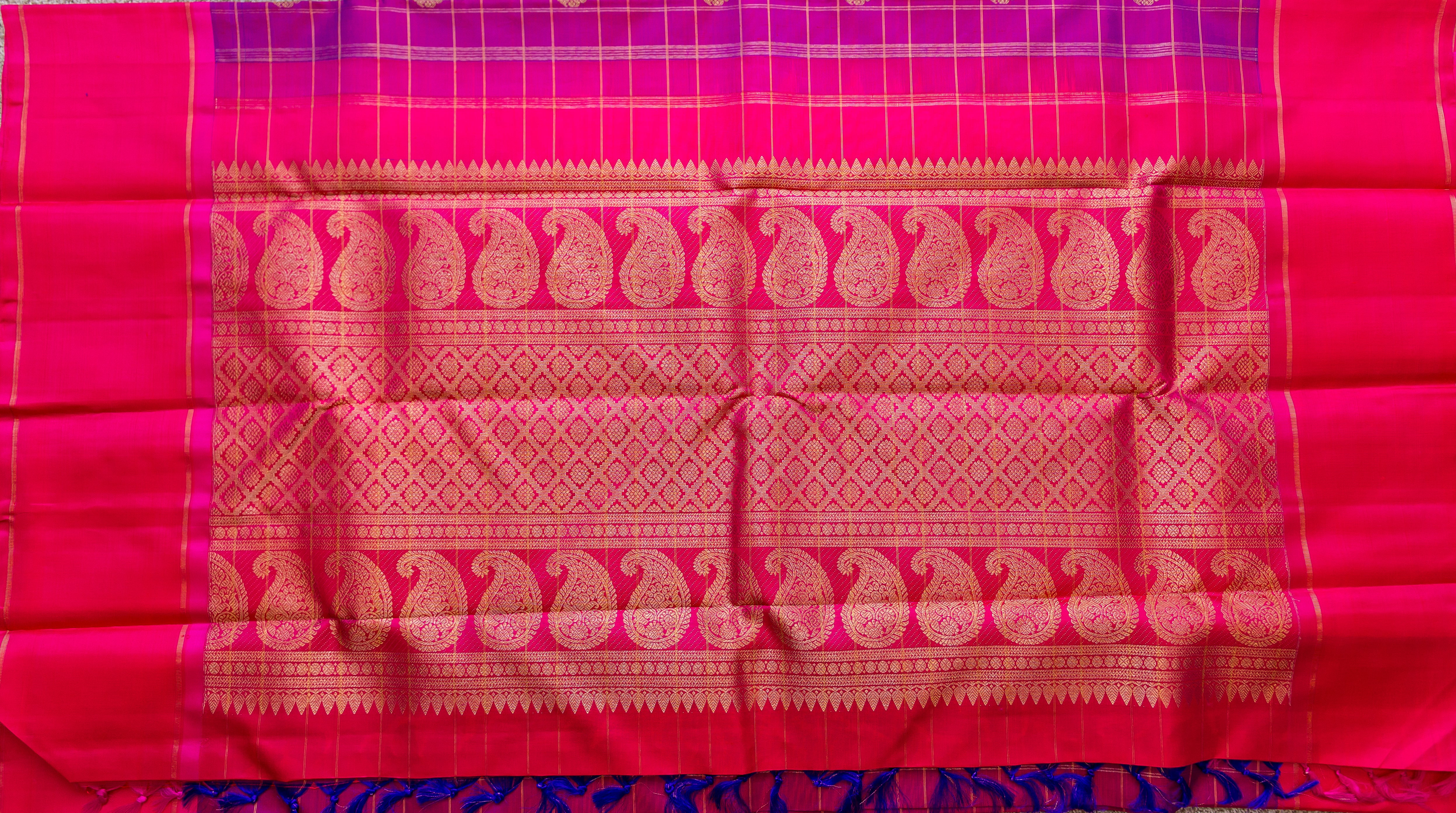 Regal Magenta Pure Kanchipuram Silk Saree with Hot Pink Pallu