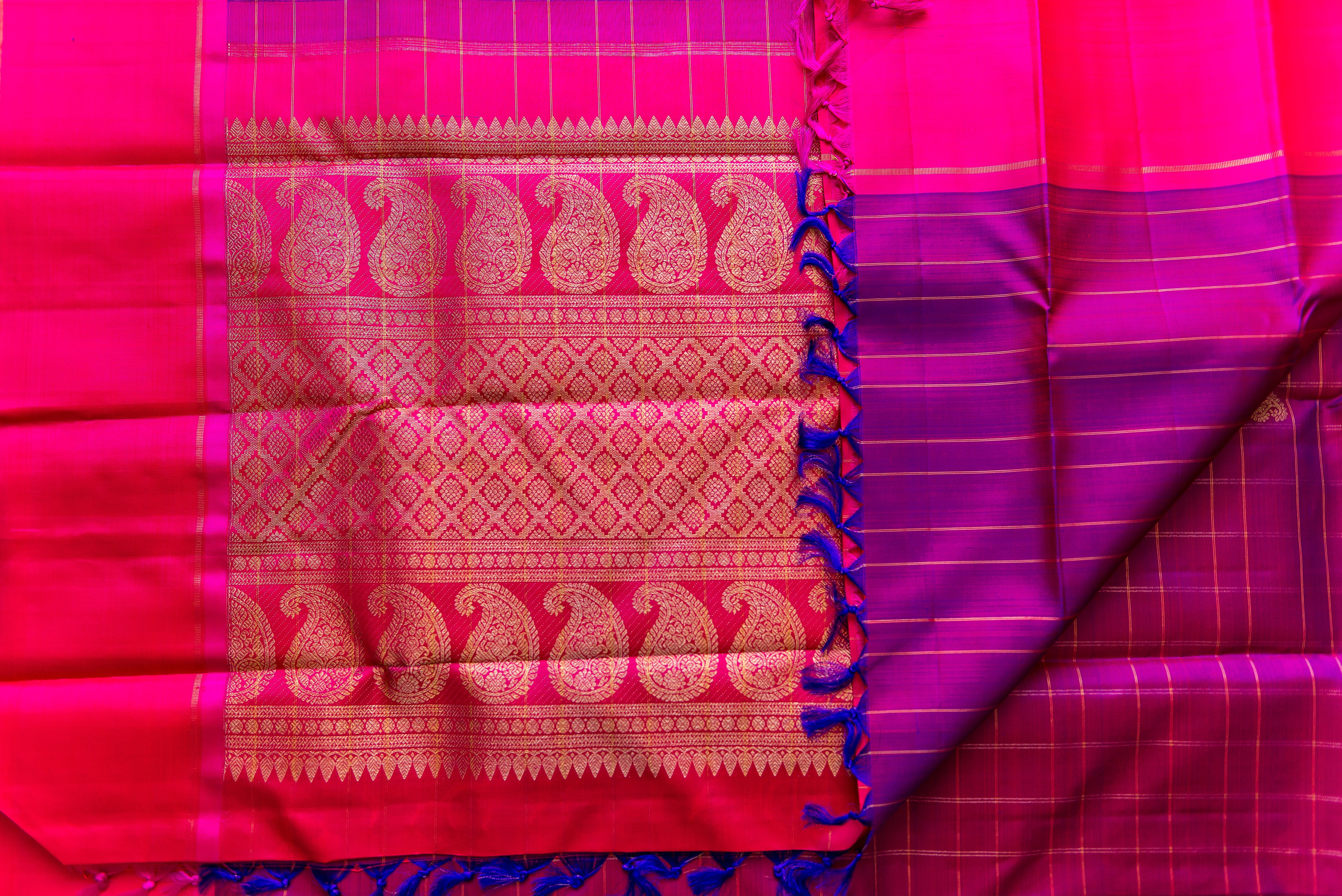 Regal Magenta Pure Kanchipuram Silk Saree with Hot Pink Pallu