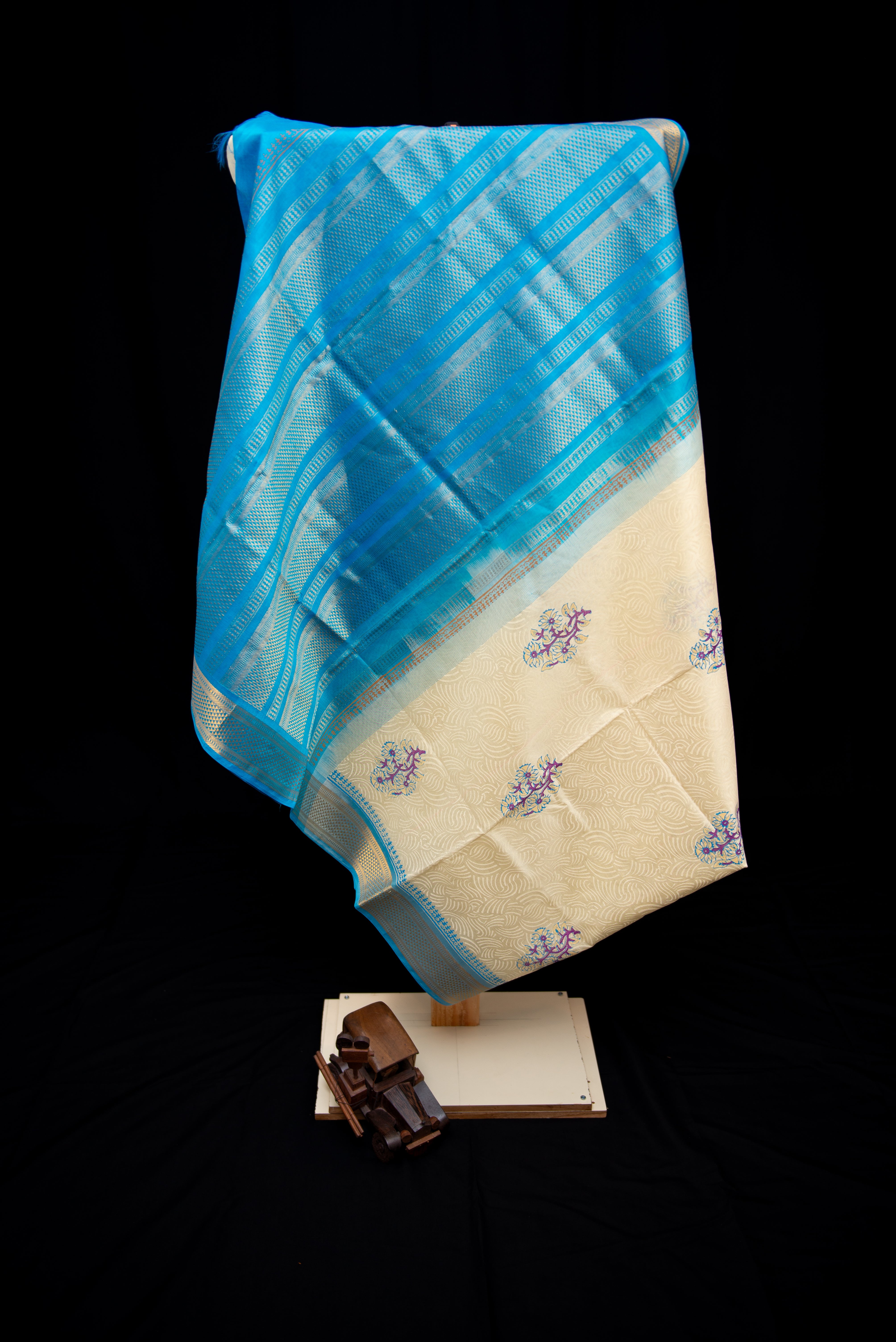 Elegant Cream and Aqua Blue Blockprint Handwoven Silk Cotton Saree