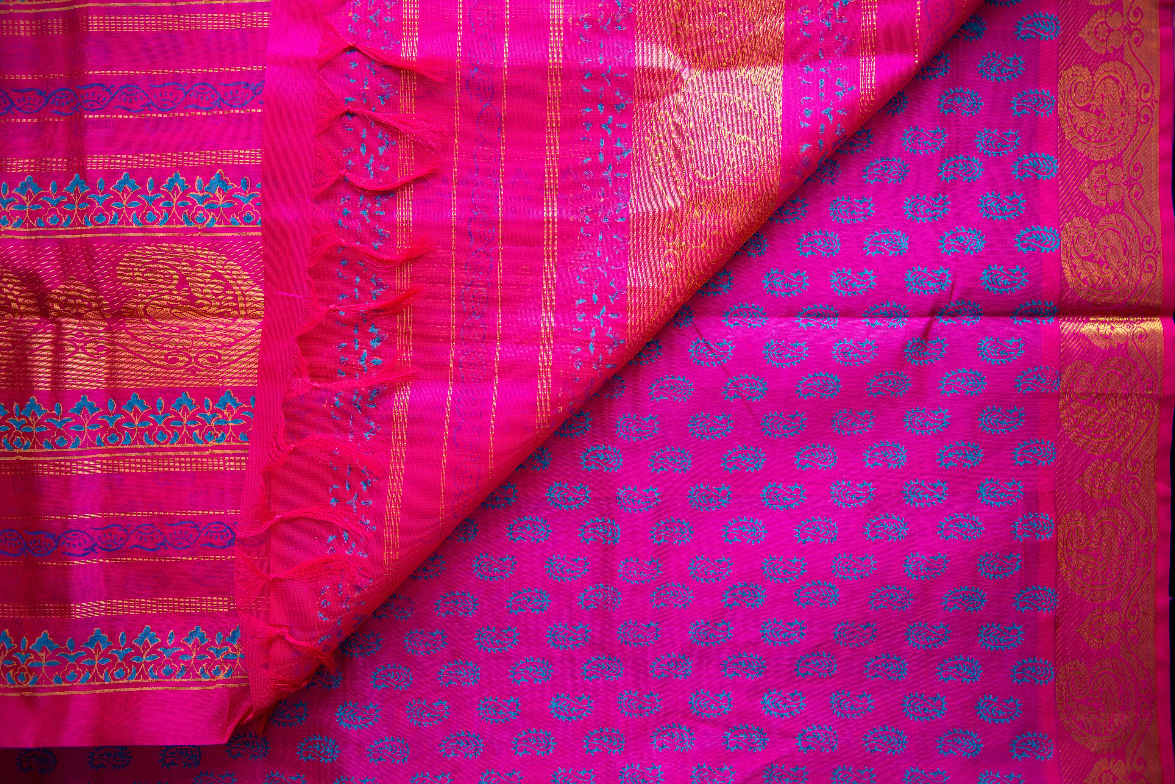 MS Blue Blockprint Silk Cotton Saree With Hot Pink Pallu