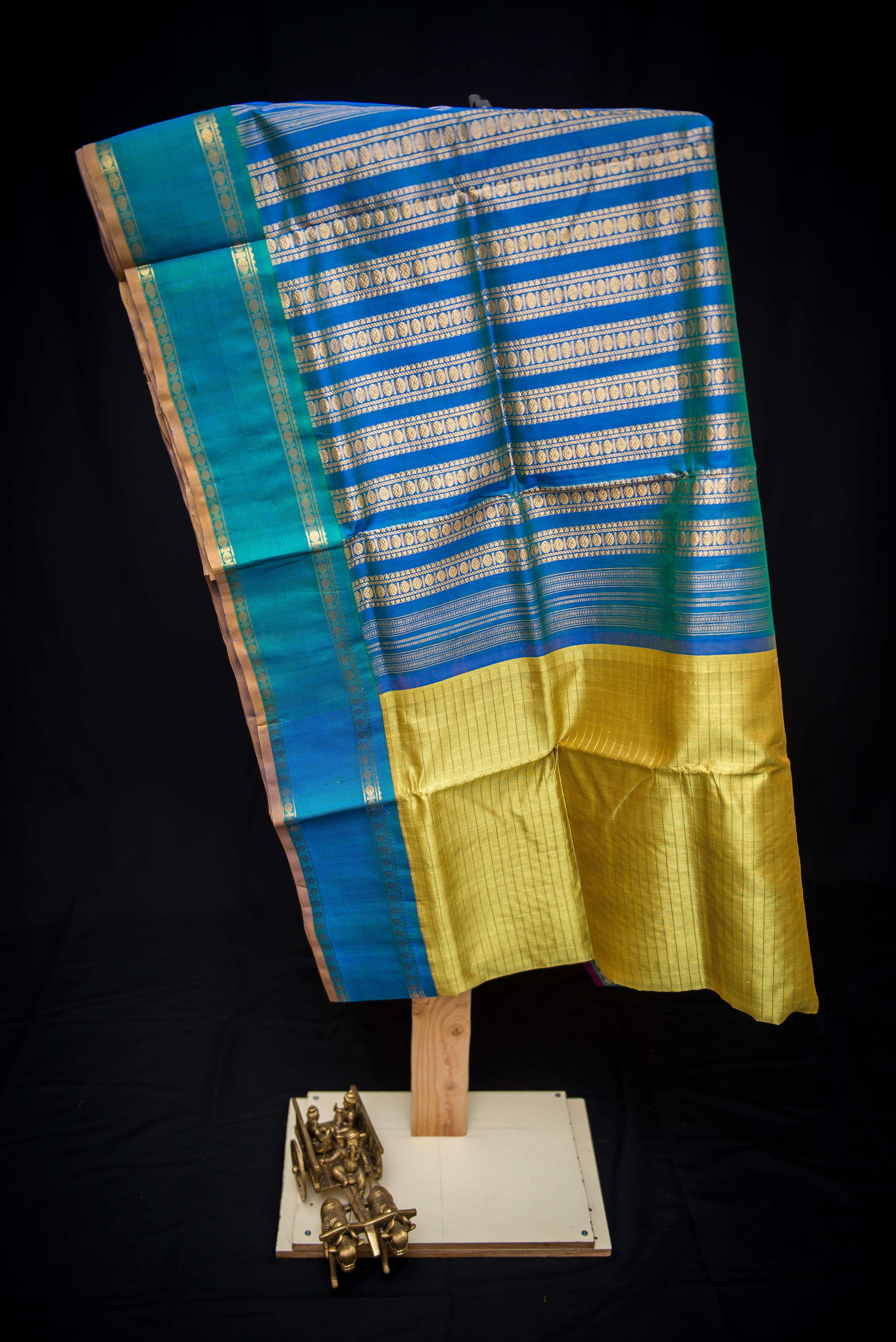 Luminous Golden-Yellow Silk Cotton Saree with a Peacock Pallu