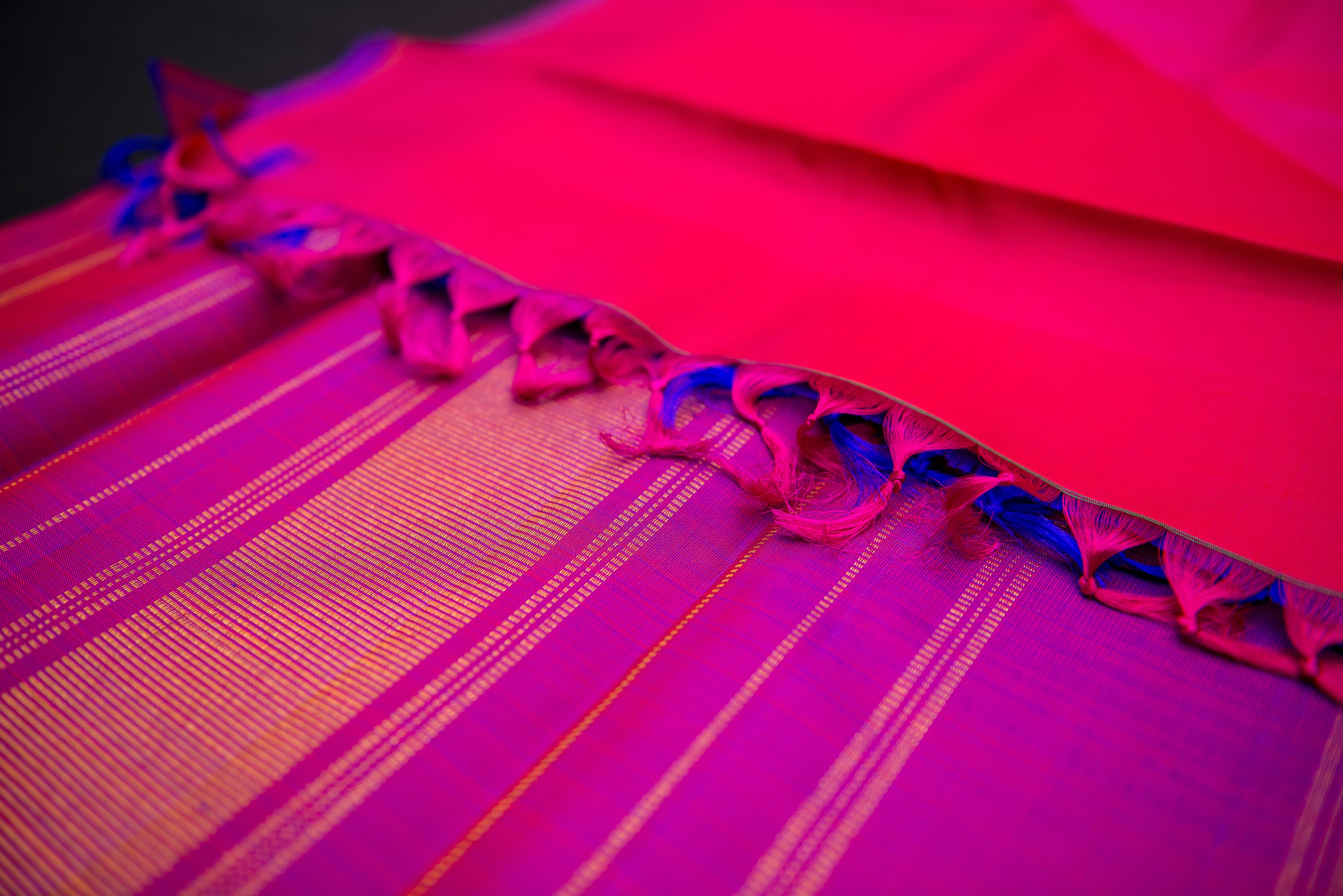 Electrifying Pink Pure Silk Saree with Contrast Purple Pallu