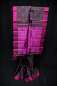 Black Pure Silk Threadwork Saree with Vibrant Pink Pallu