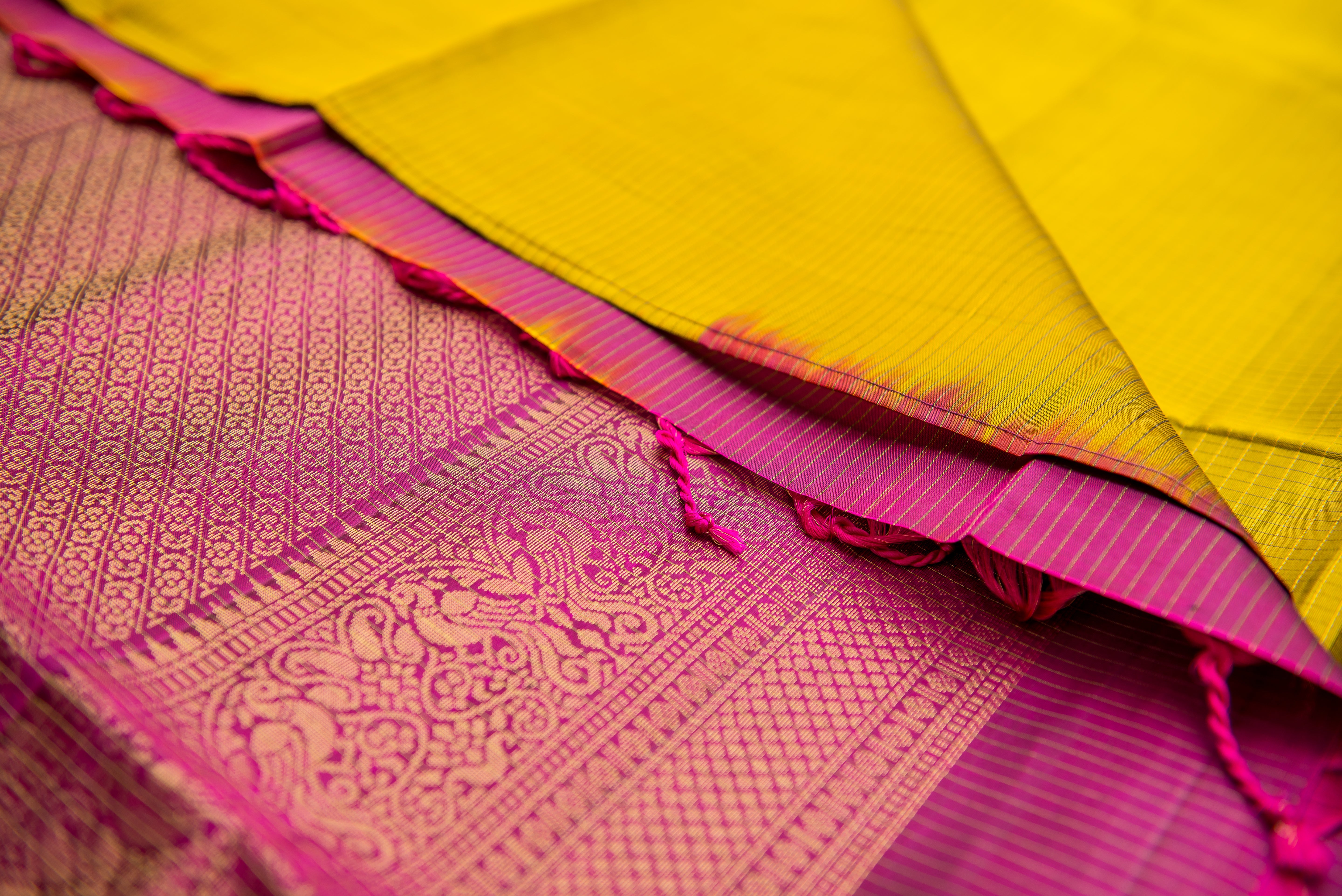 Luxurious Olive Green Soft Silk Saree with Maroon Zari Pallu