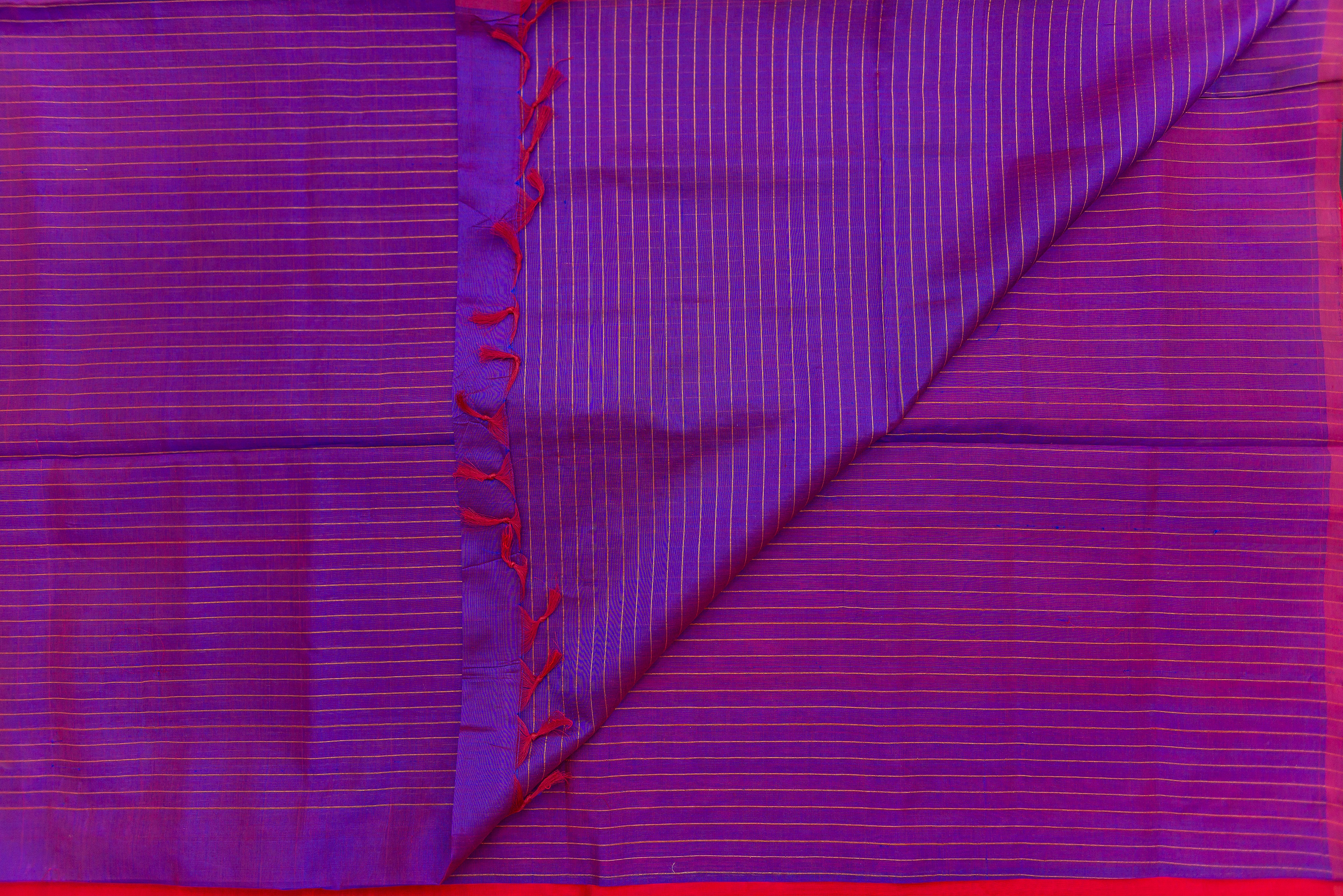 Dazzling Ombre Silk Cotton Saree in Purple and Red