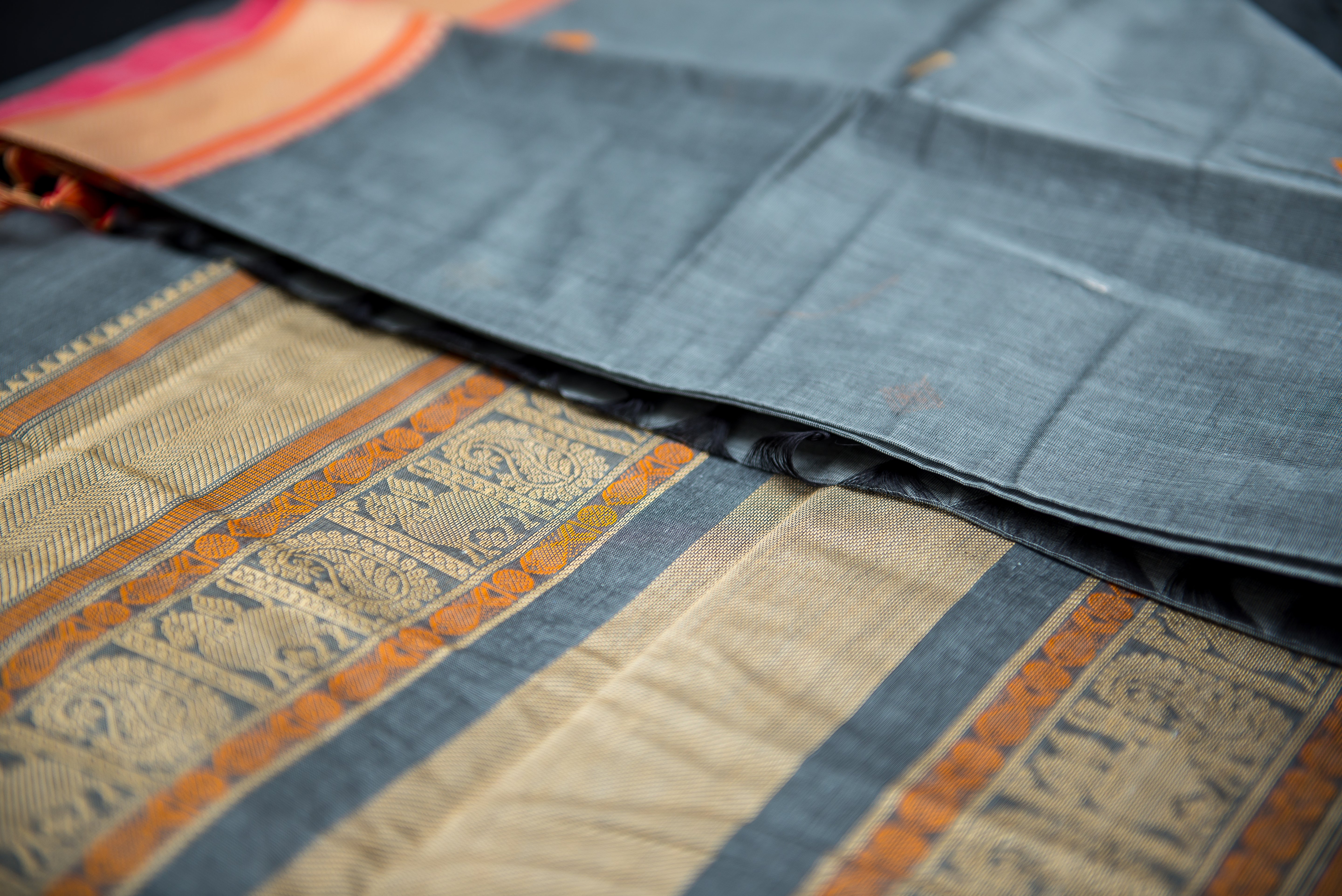Sophisticated Ash Grey Kanchi Cotton Saree with Threadwork Pallu