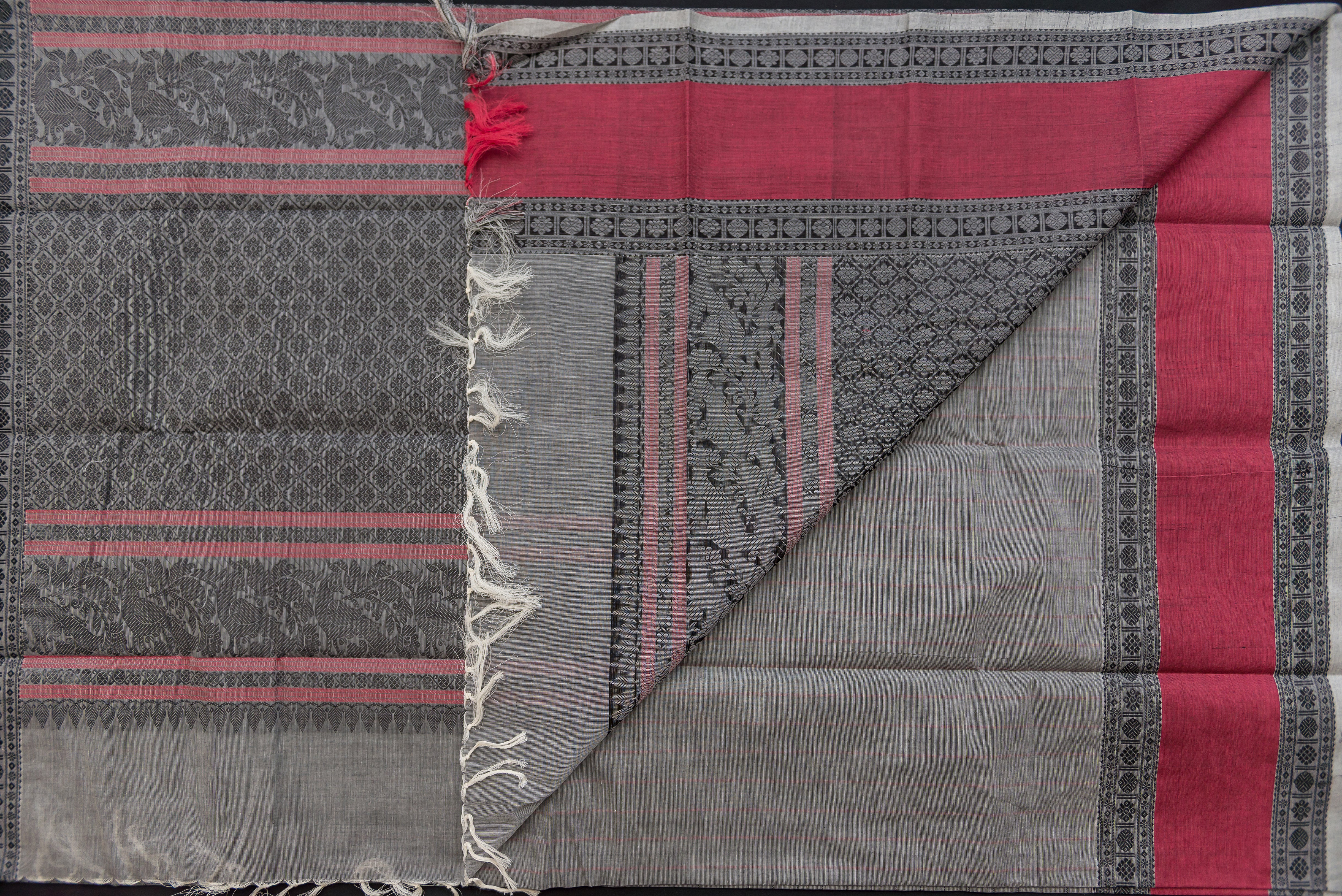 Sophisticated Ash Grey Kanchi Cotton Saree with Rani Pink Accents