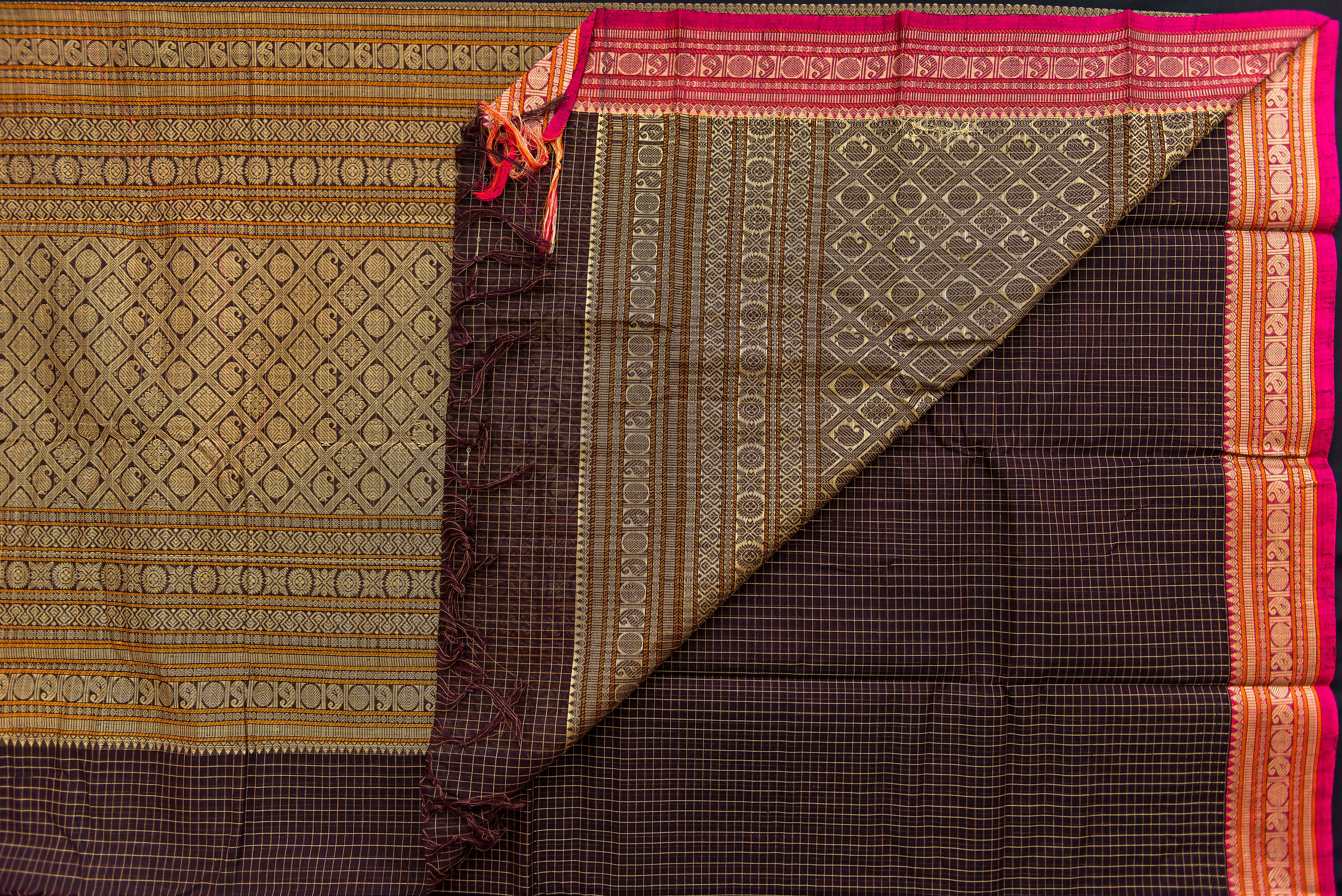 Brown Kanchi Cotton Saree with Geometric Zari Pallu