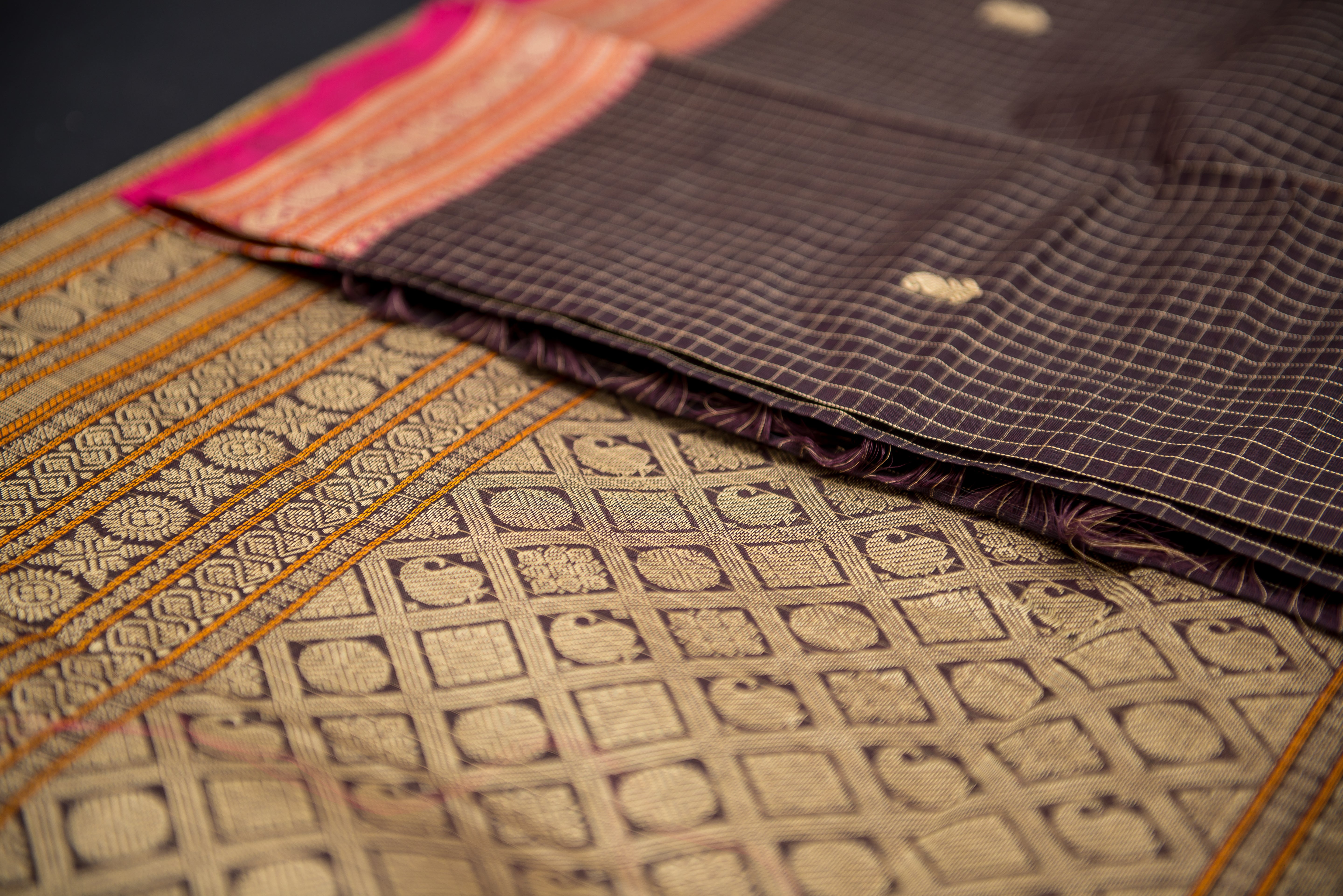 Brown Kanchi Cotton Saree with Geometric Zari Pallu