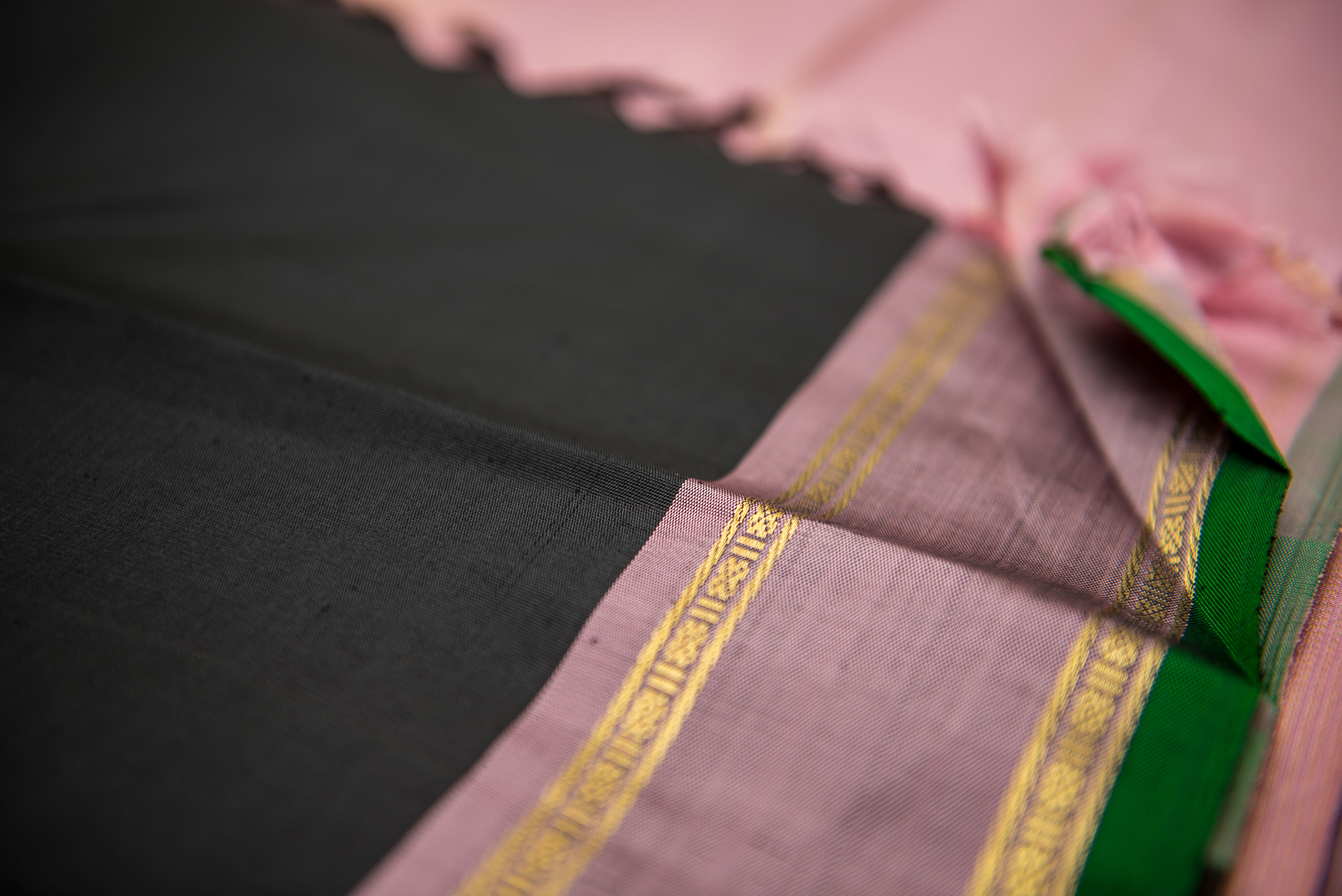 Sophisticated Black Pure Silk Saree with Rose Pink and Gold Pallu