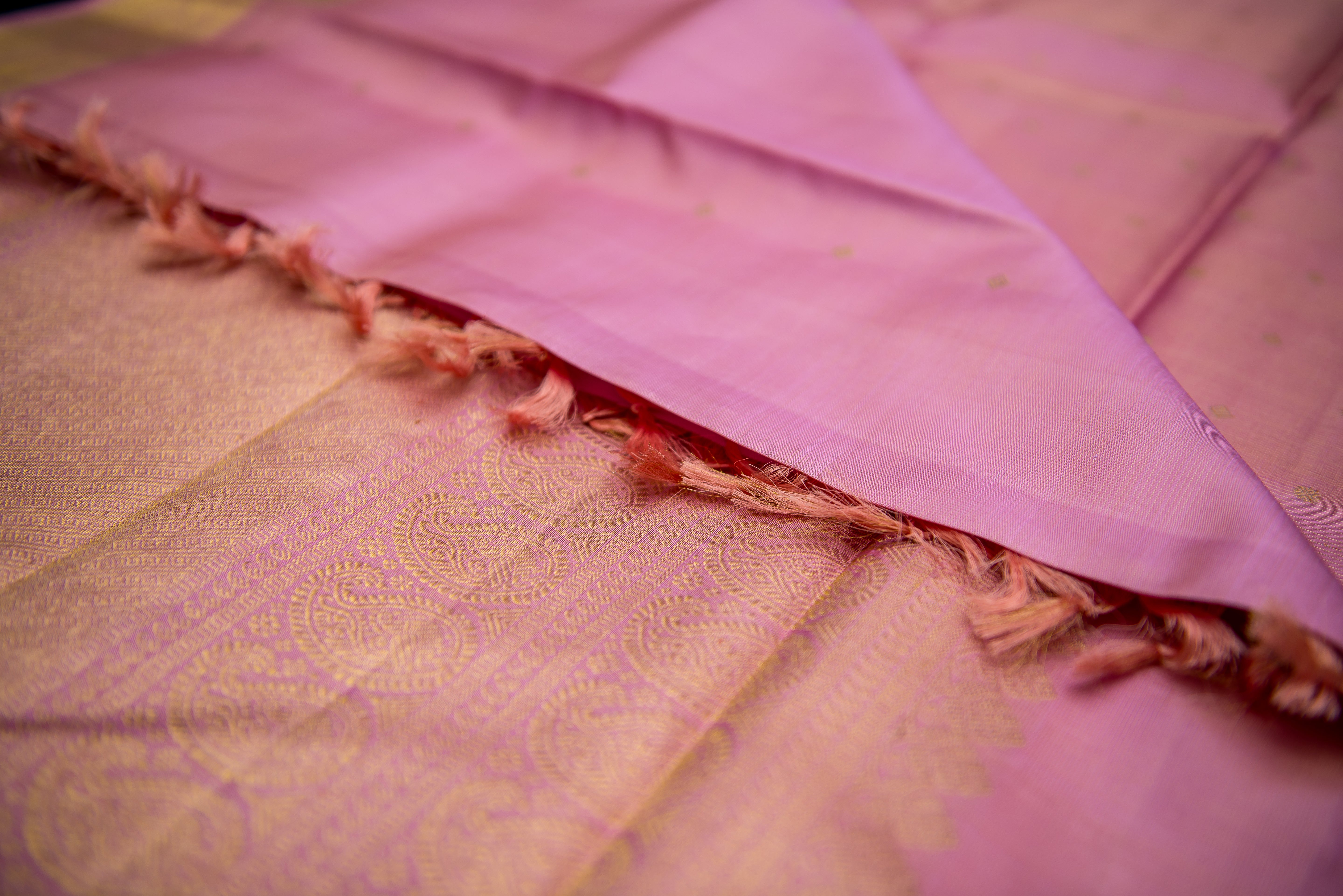 Luminous Rose Pink Pure Silk Vairaoosi Saree