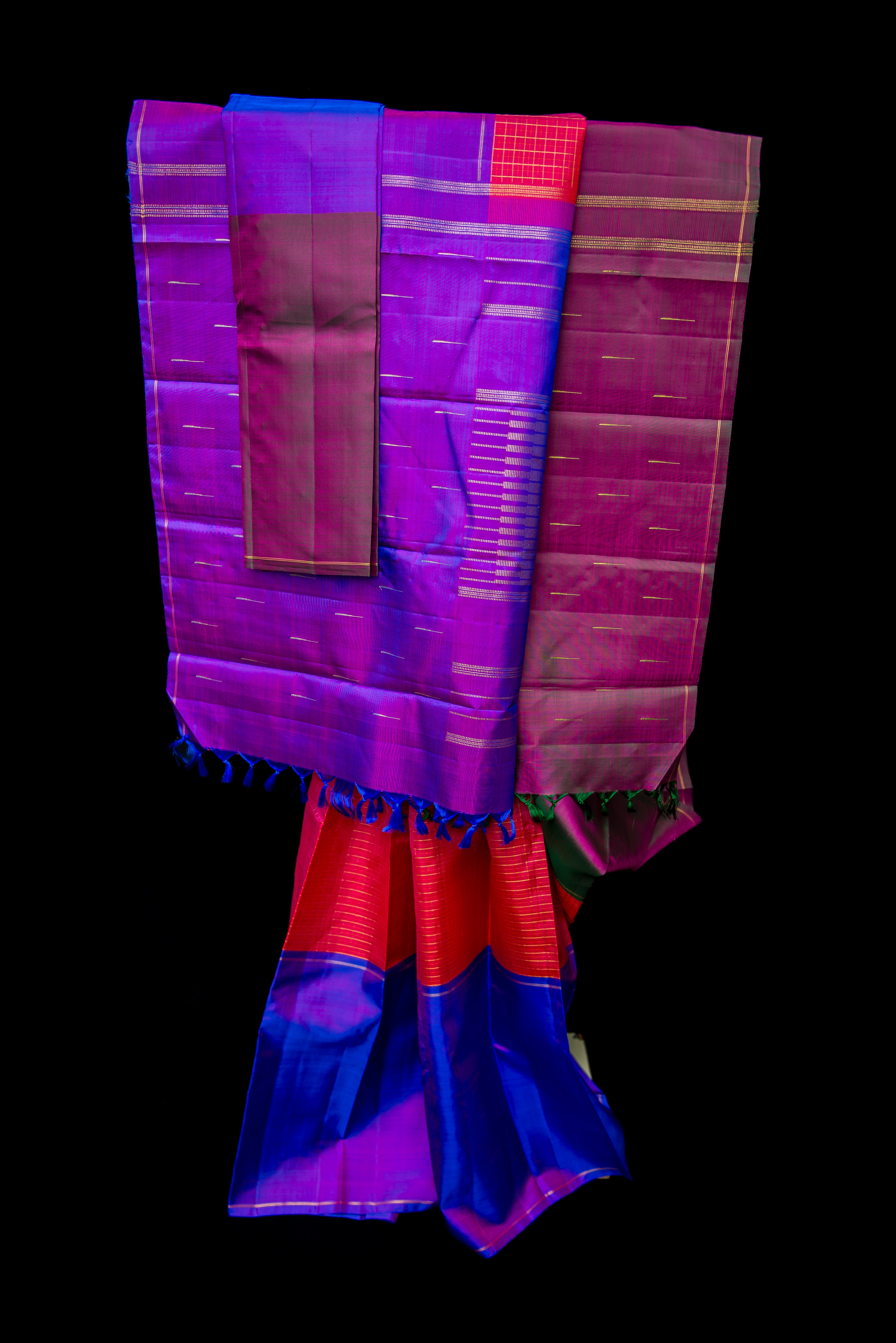 Dazzling Dual-Tone Mubbagam Pure Silk Saree in Purple and Pink