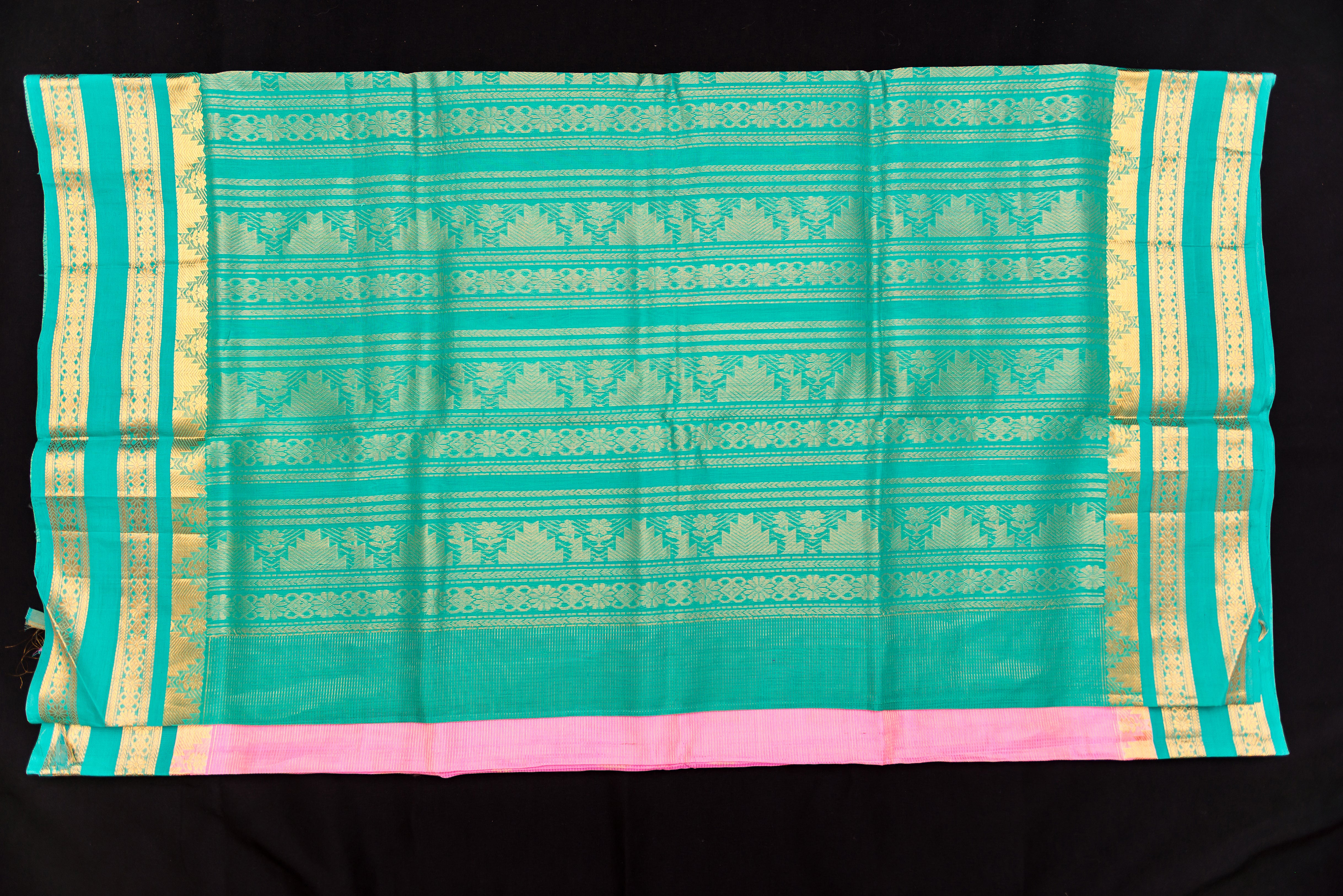 Baby Pink Vairaoosi Silk Cotton Saree with a Sea Green Pallu
