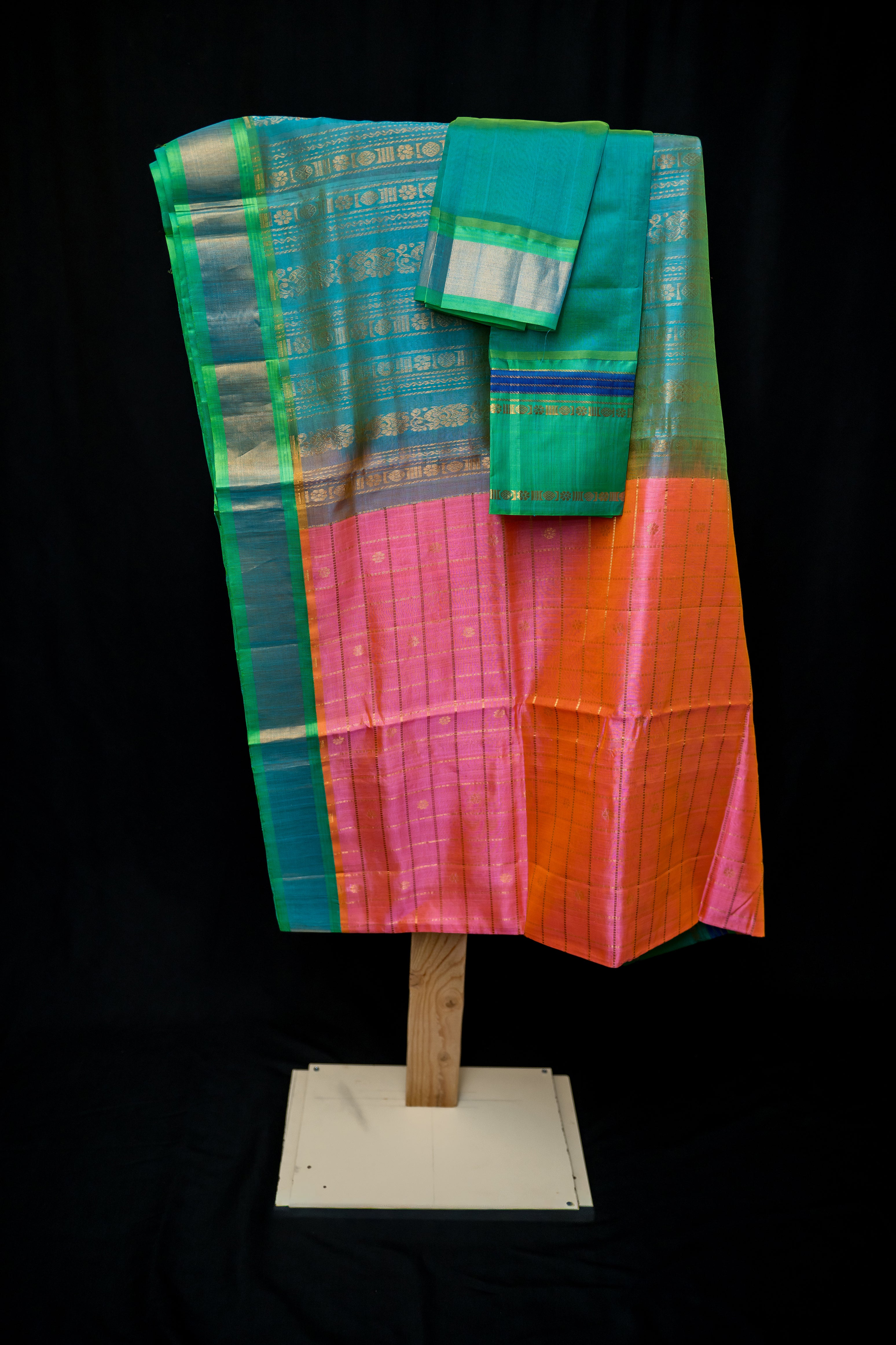 Lotus Pink Silk Cotton Saree with Emerald Pallu