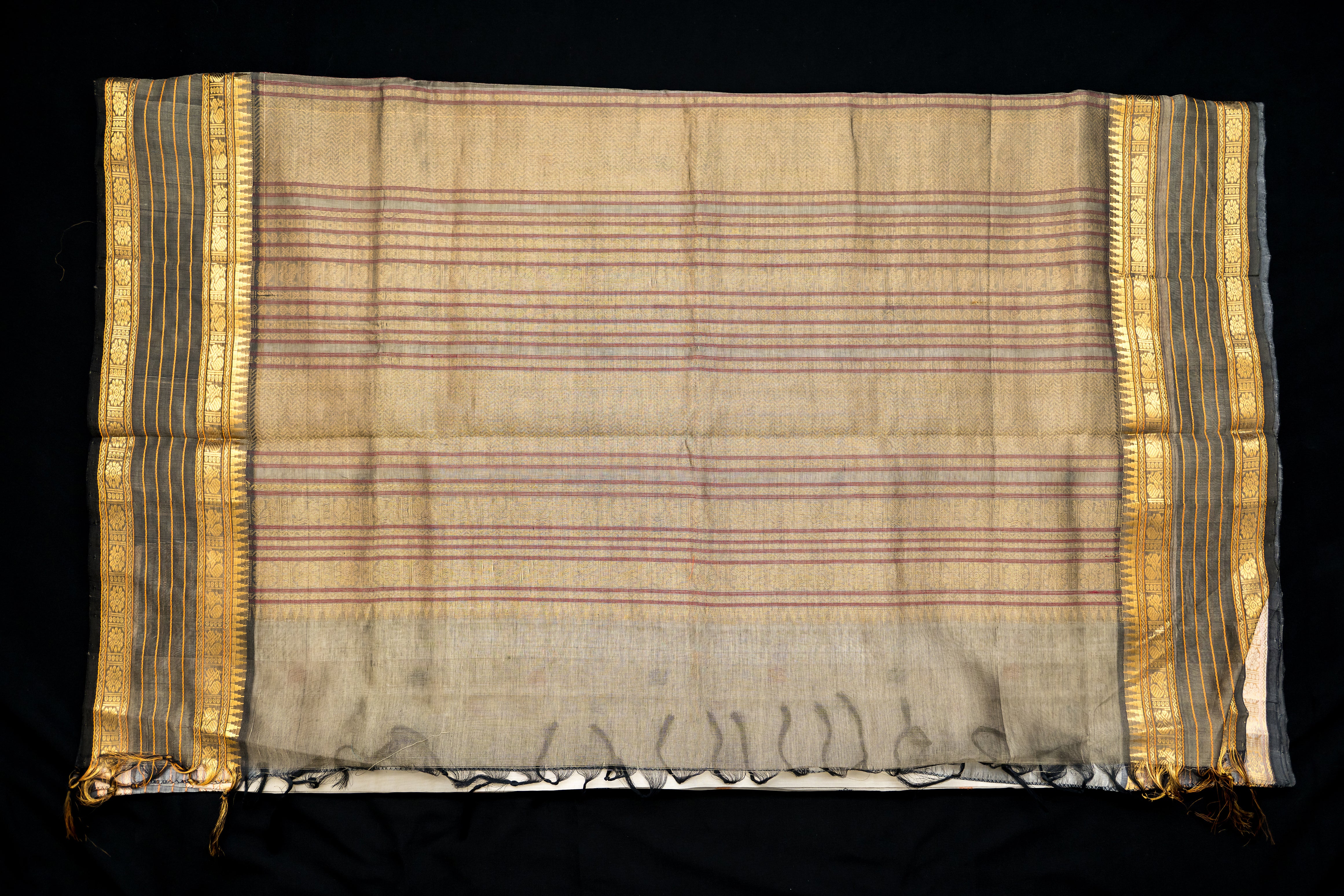 Elegant Off-White & Black Silk Cotton Saree