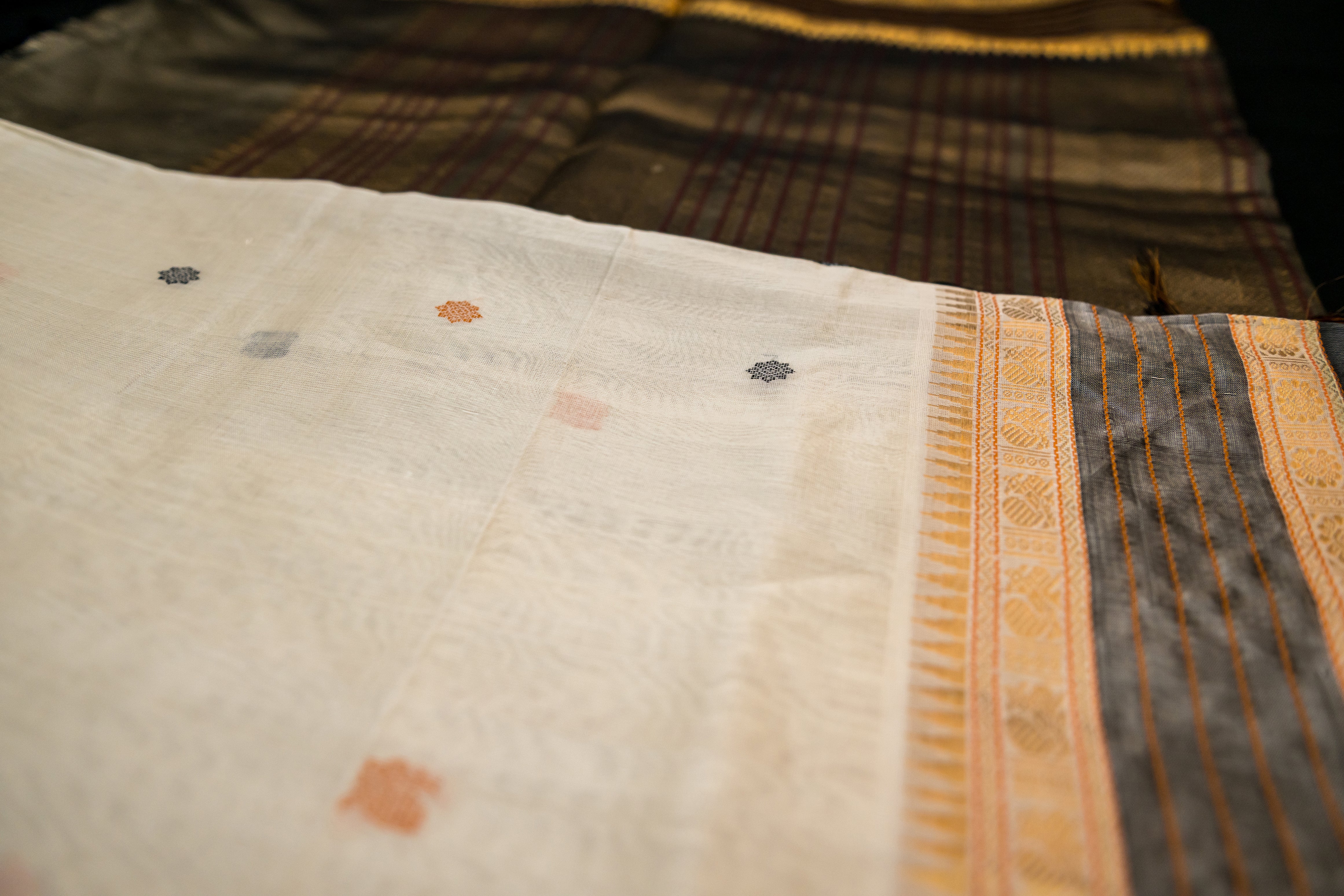 Elegant Off-White & Black Silk Cotton Saree