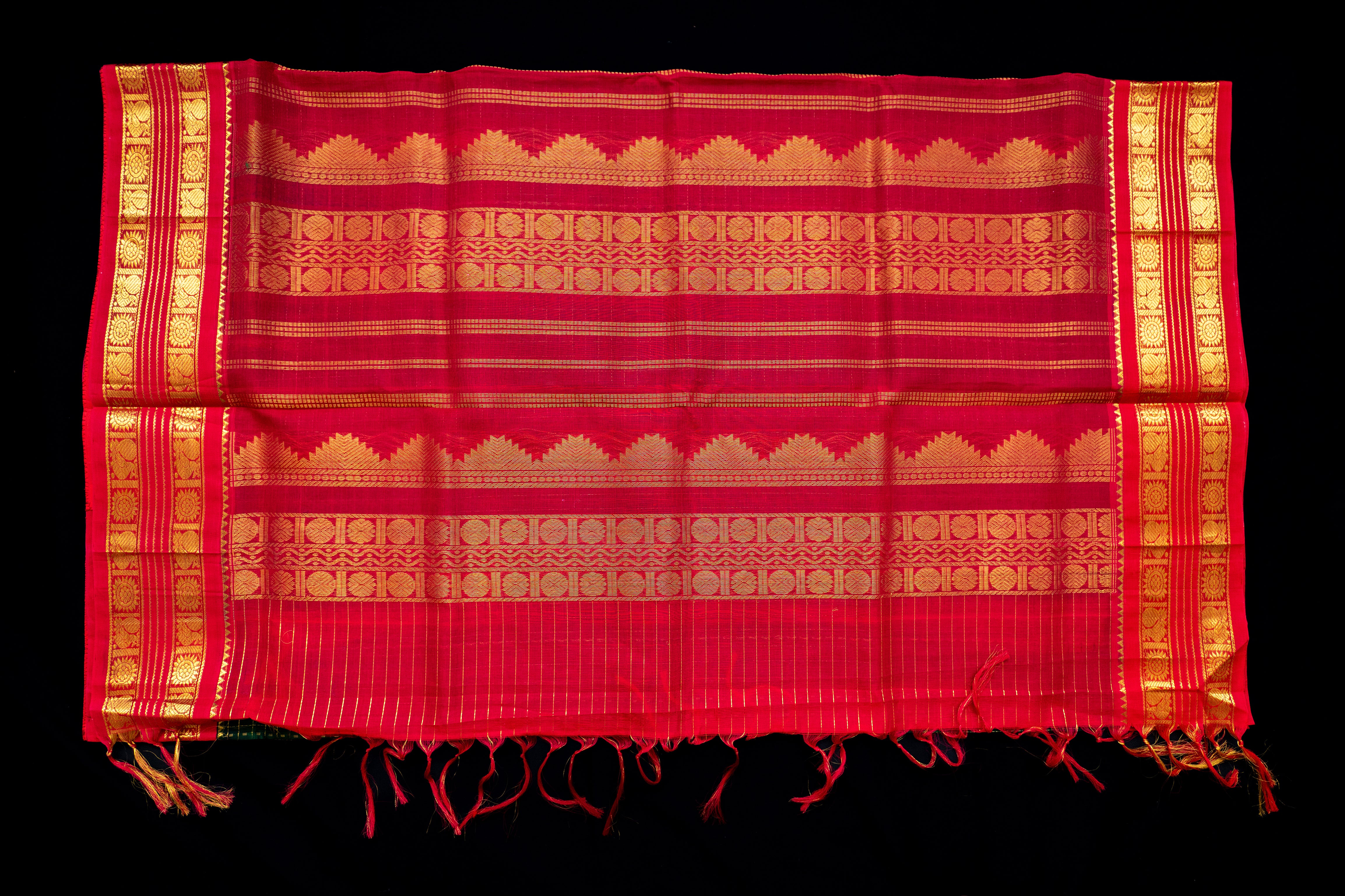 Bottle Green and Crimson Red Silk Cotton Saree