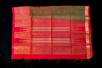 Manthulir Soft Silk Saree with Grand Red Pallu