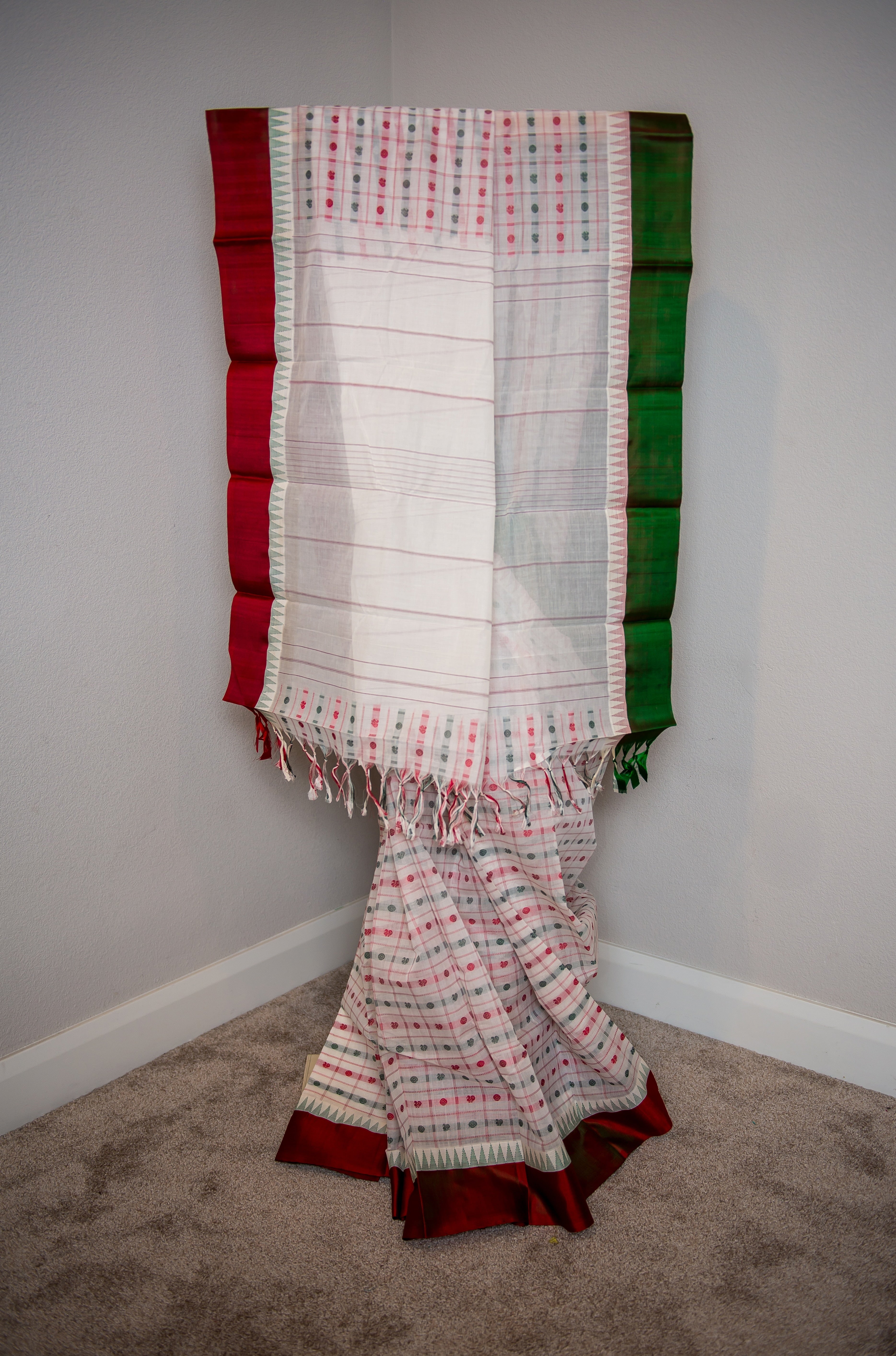 White Anam/Rudhraksham Silk Cotton Saree with Ganga-Jamuna Border
