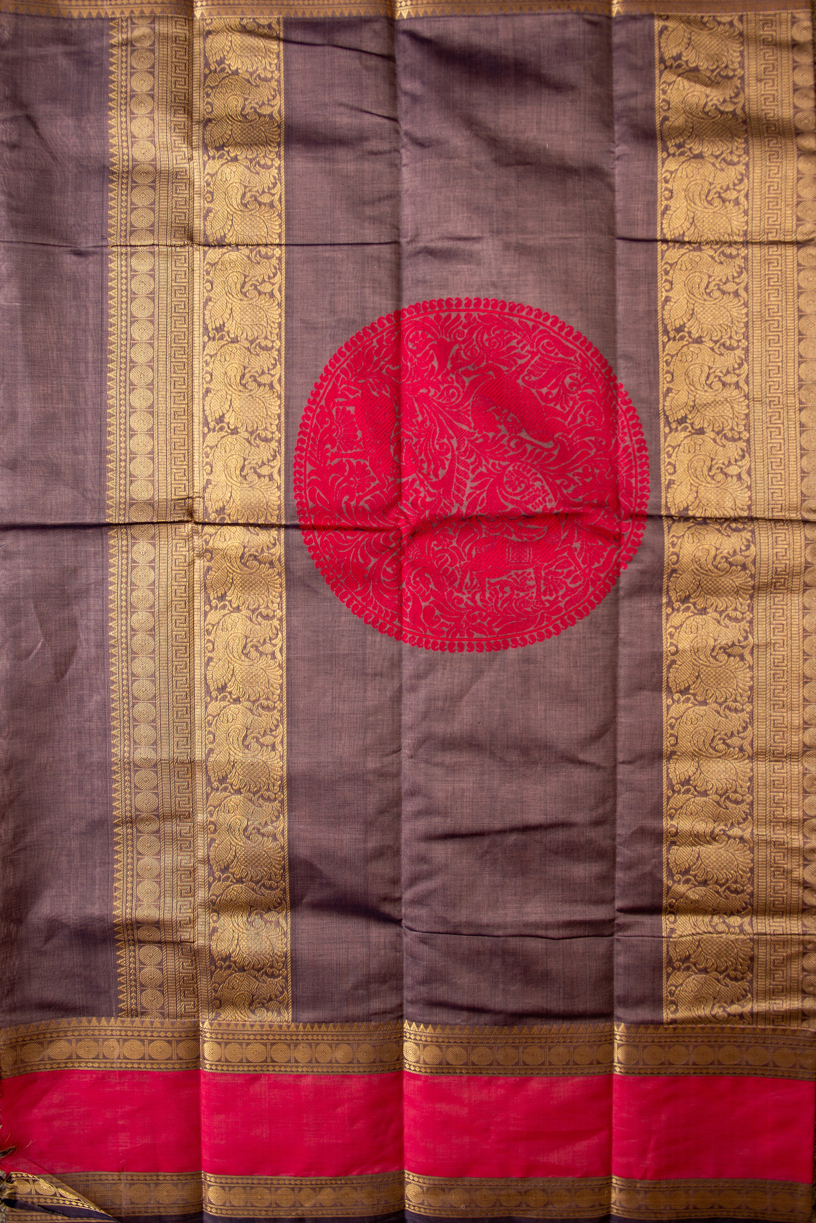Brownish-Purple Silk Cotton Saree with Gold and Pink Pallu