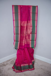 Deep Pink Threadwork Silk Cotton Saree with Threadwork Border